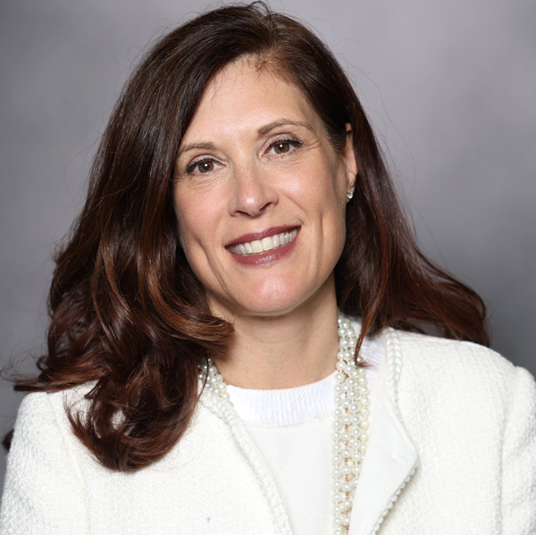 Katie Du Fresne Headshot